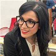 Neolaureata in Psicologia clinica, offro lezioni private di Psicologia e Pedagogia per studenti liceali e preparazione per esami universitari del corso di laurea triennale e magistrale in Psicologia. Inoltre sono disponibile anche per aiuto nella stesura